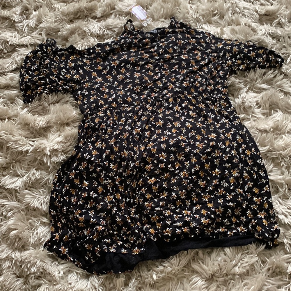 Boohoo dress